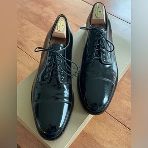 Cole Haan Patent Leather Black Size 14 cap toe.